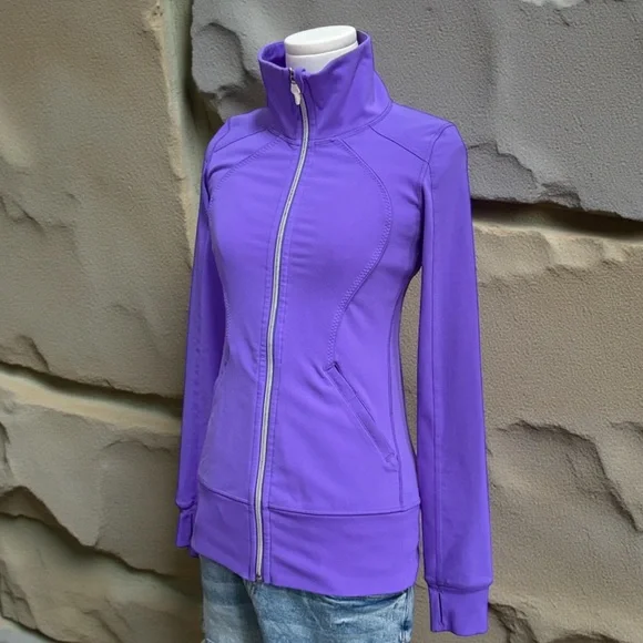 Lululemon Women's Purple Zip Up Fitted Jacket! Size 4! - Picture 2 of 11